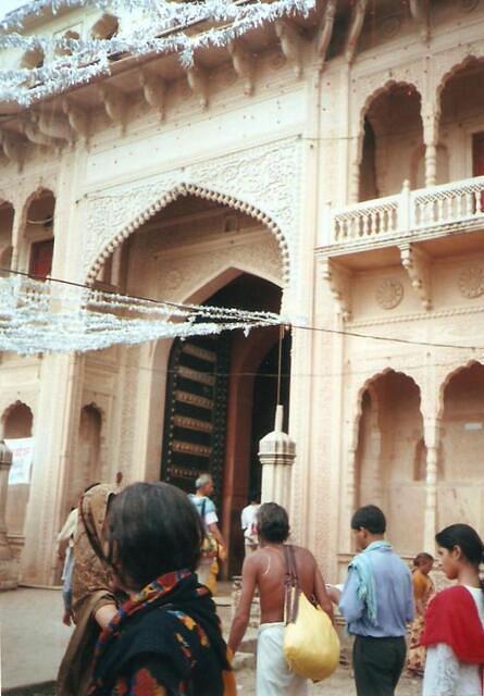 barsana 006