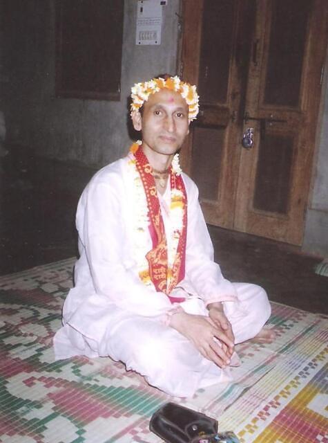 Shukadev all geared up for the colorful evening kirtan in Barsana.