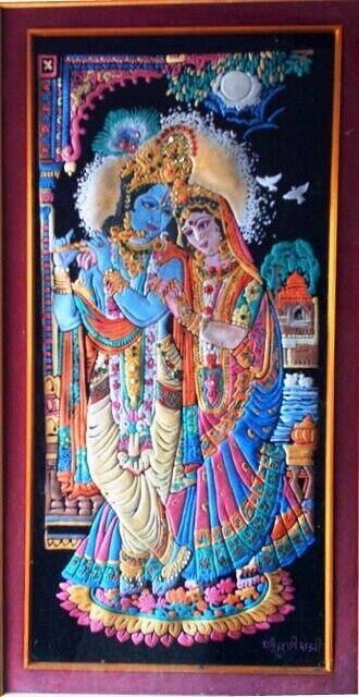Divine couple on velvet