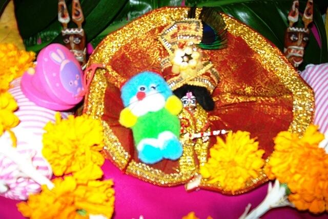 Close-up of Neelu with rakhi