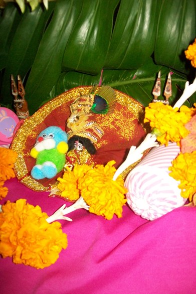 Neelu's Rakhi from another angle