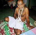 Baba in a relaxed bhajan-full mood